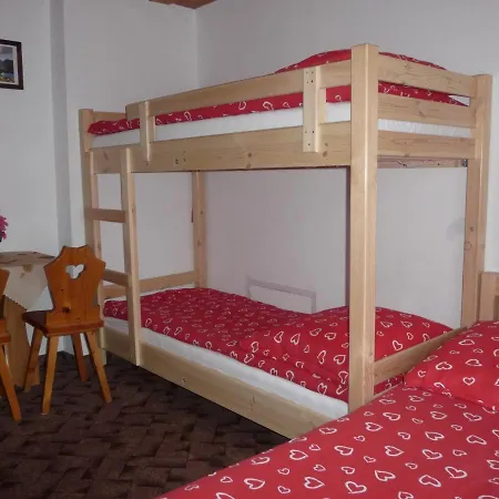 منزل للإقامة Dom Sosenek