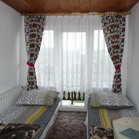 Dom Sosenek منزل للإقامة